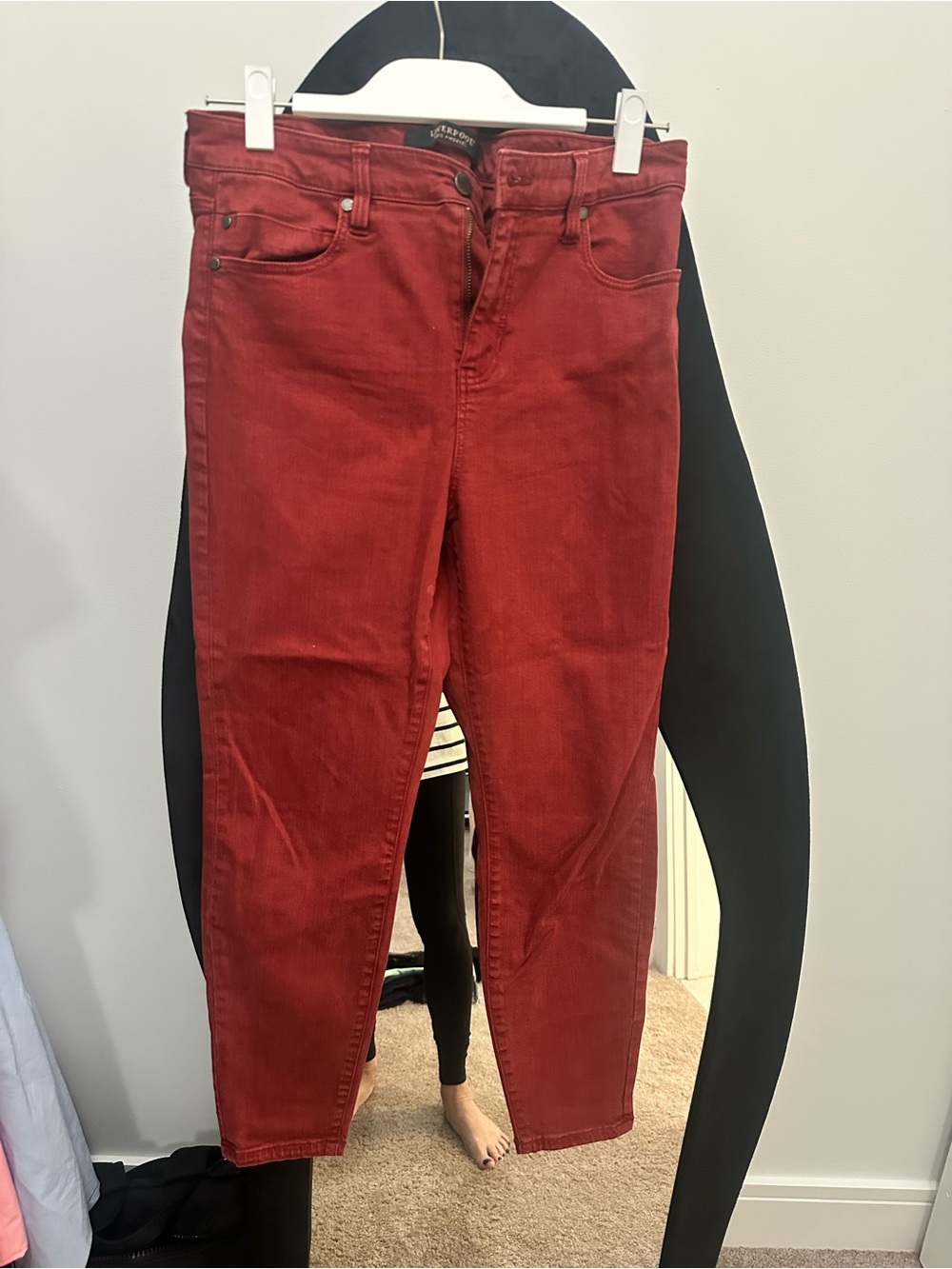 Women’s Red Liverpool high-rise ankle Jeans